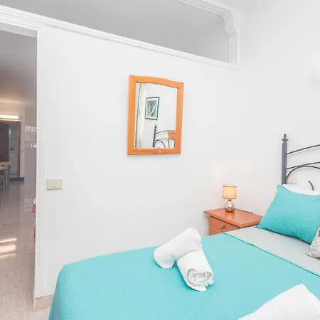 Lightbooking Junto A La Playa Canteras Rejon 18 Las Palmas de Gran Canárias
