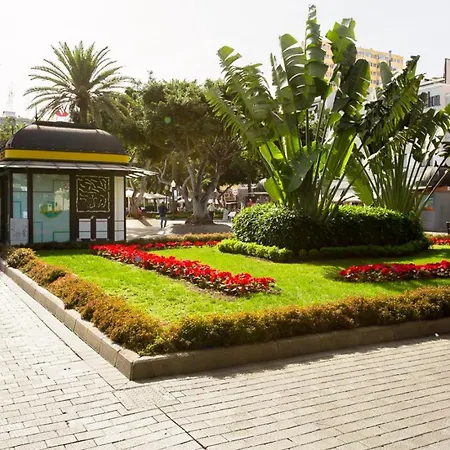 Lightbooking Junto A La Playa Canteras Rejon 18