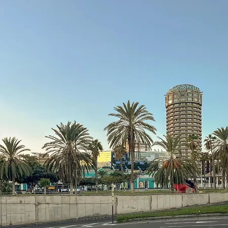Lightbooking Junto A La Playa Canteras Rejon 18 Las Palmas de Gran Canárias
